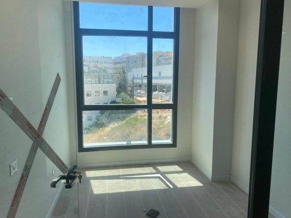 ⁦משרד יוקרתי בגמר מלא להשכרה⁩ – תמונה ⁦5⁩