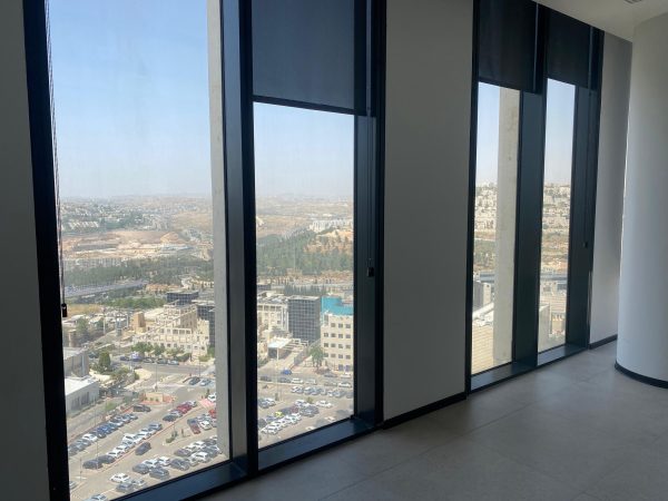 ⁦משרד יוקרתי להשכרה בהר חוצבים מגדל חדש⁩ – תמונה ⁦2⁩