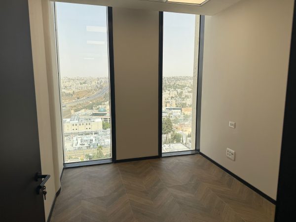 ⁦משרדים להשכרה במגדל חדש בירושלים קומה גבוהה⁩ – תמונה ⁦5⁩